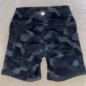 Yogalicious camo bike shorts